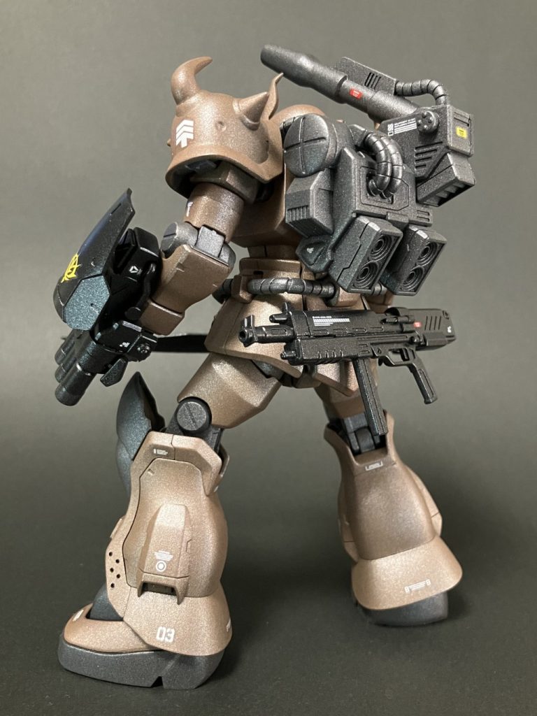 グフ（山岳戦部隊）–3枚目/制作者：PIYOSUKE