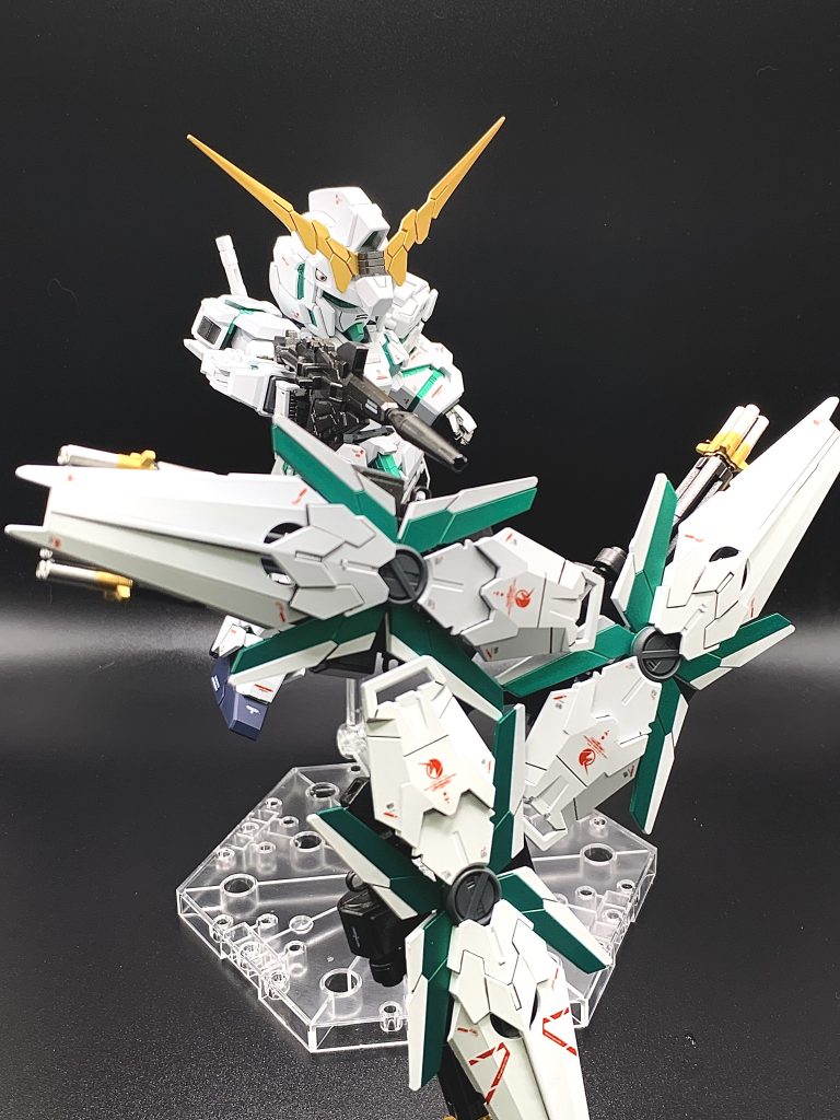 デカールは軽く情報量を増やすくらいで多過ぎず少な過ぎず