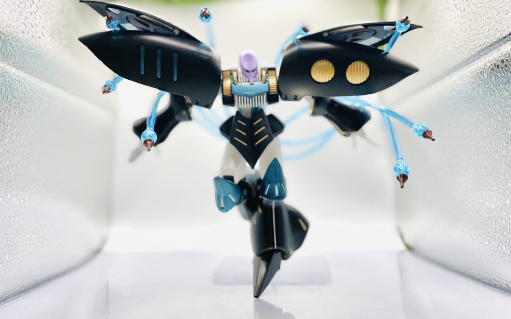 ファンネルッ！フォトスタジオの限界30センチだととらえきれませんね。おすすめ紹介してください…！