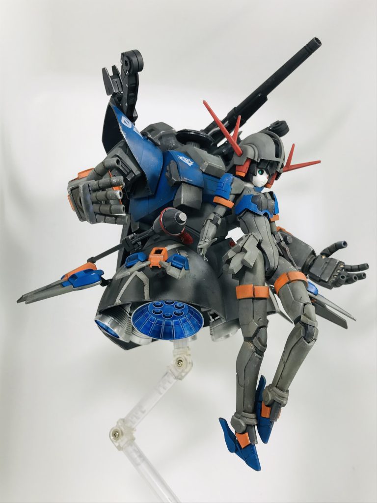 レ○キャシール…駿○屋で4200円…(定価は3500円)定価以上でプラモは買わない主義の私ですが…このジオングをどうしても作りたかったので迷わず購入