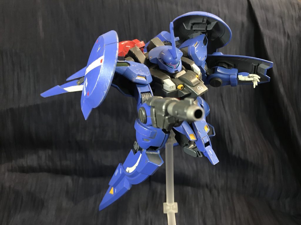 フェルシー ふふふ ふーんフェルシー ふふふ ふーんフェルシー グエルセンパイ タイヘンッスー 「フェルシー・ガン」圧縮したパーメットによりデータストームの異次元パワーから精神を具現化した消火弾を発射するスーパー消火器。威力は持ち主の精神力で決まる。その威力は縮退炉すら鎮めるという。