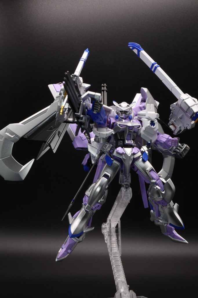 トリケロス改射撃ポーズ。シールド側をちょっとだけ塗分けしてます。