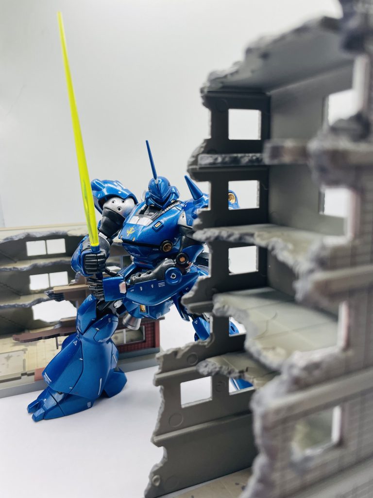 ビームサーベル構え