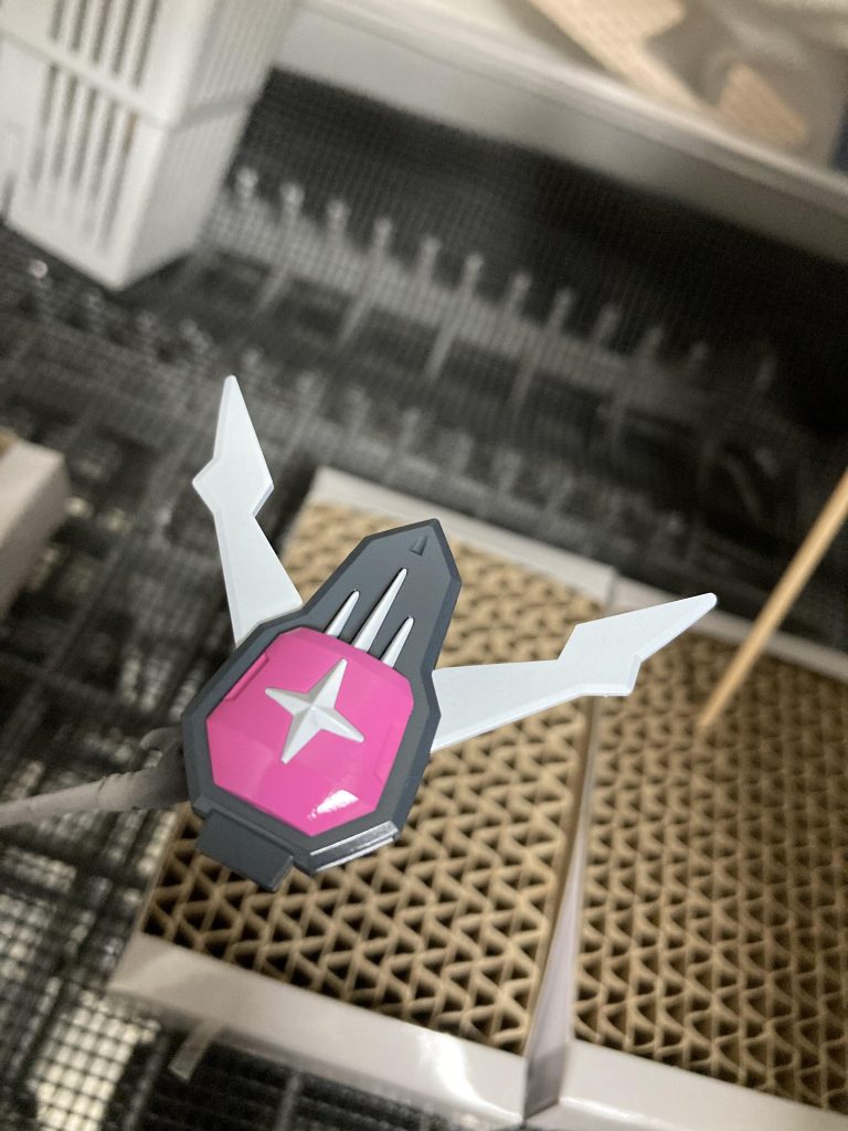 カミル君が小型シールドを急遽付けてくれました。決闘仕様のビーム刃も出るぞ!