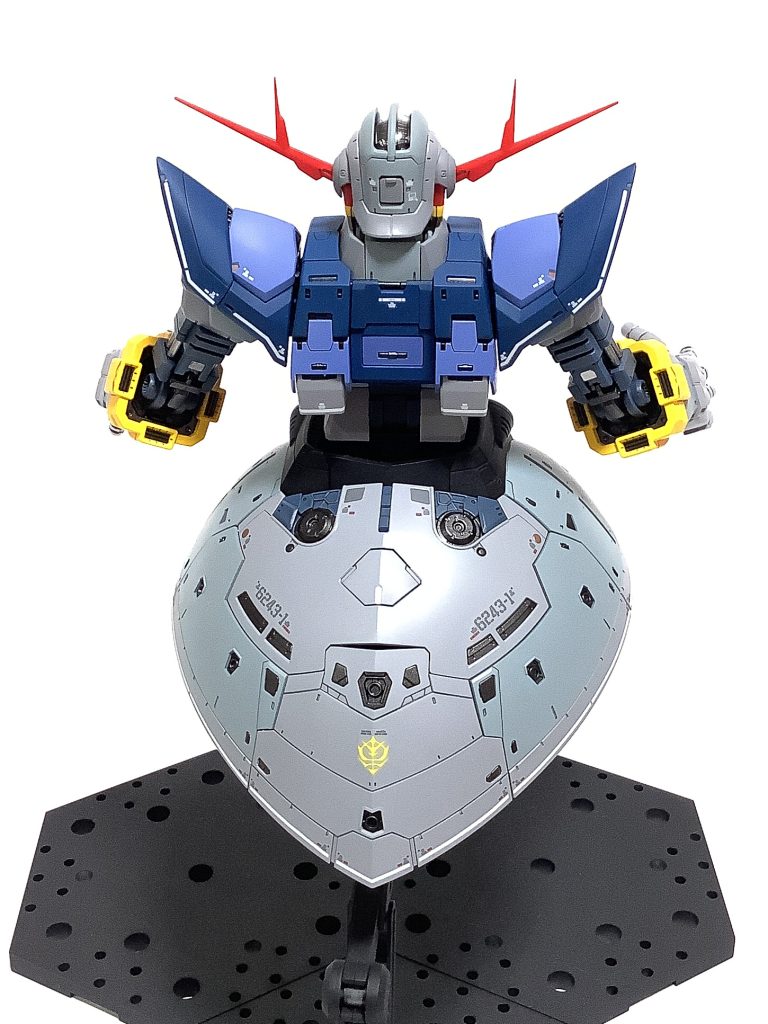 別売りの水転写デカールを採用。多くて大変でした💦