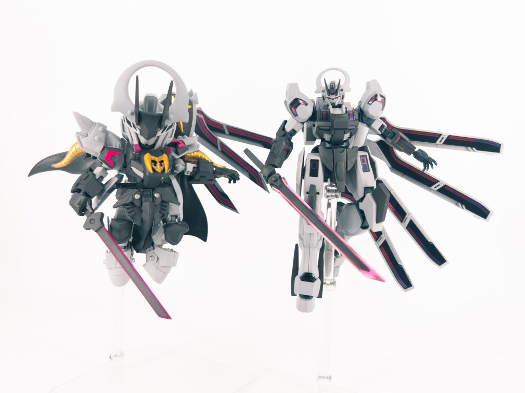 そして、先日作ったSDのシュバルゼッテと記念撮影!…SDのデカさが際立ちますね…!