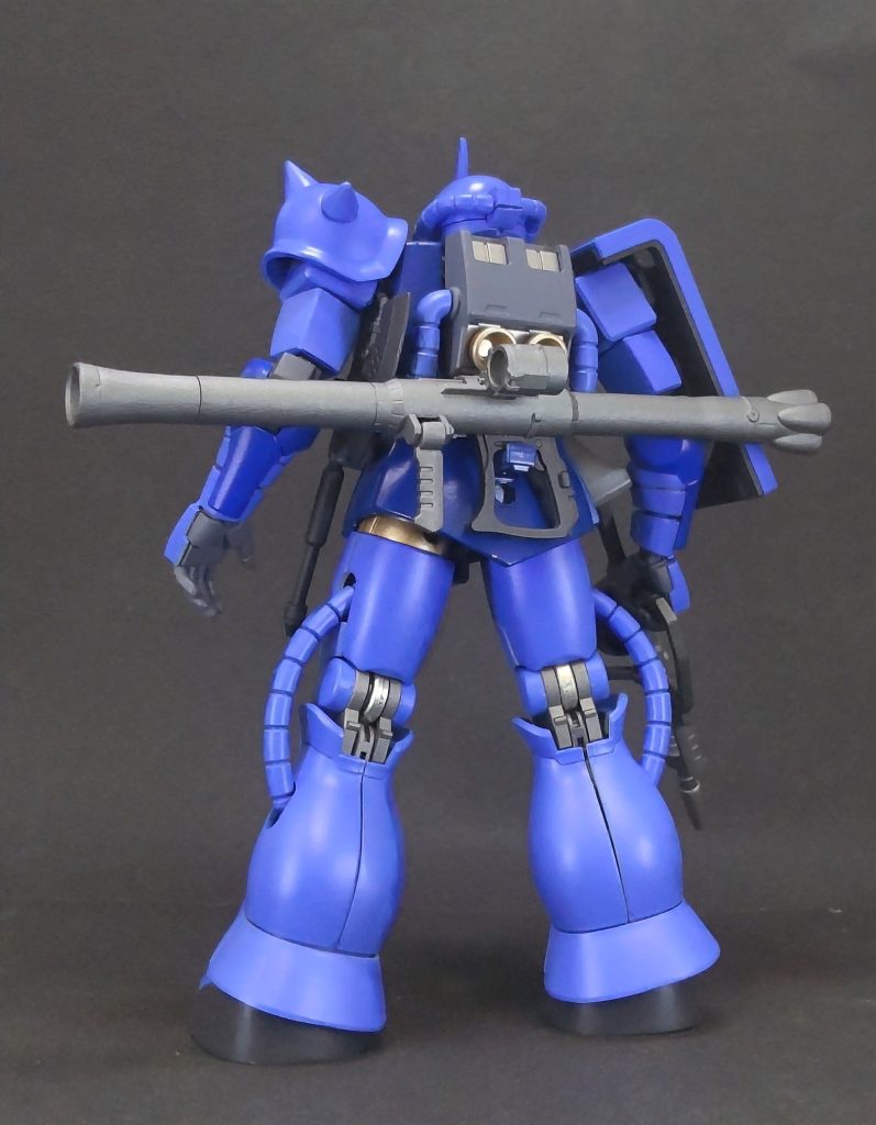 HG ザクⅡ–3枚目/制作者：三代目和菓子屋