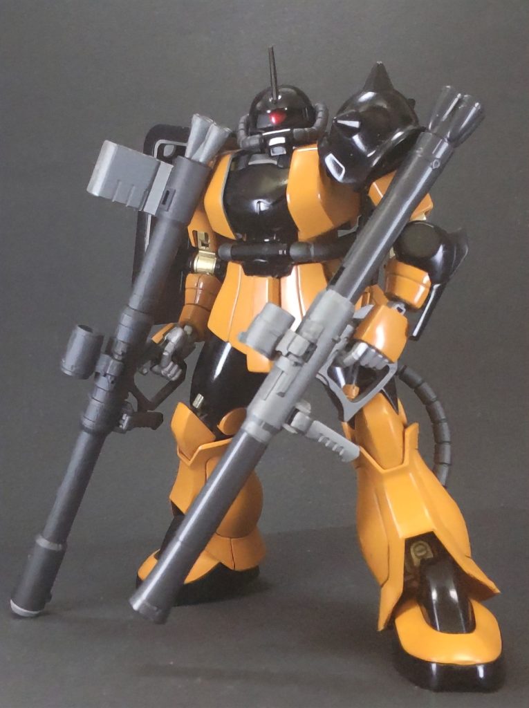 HG ザクⅡ–4枚目/制作者：三代目和菓子屋