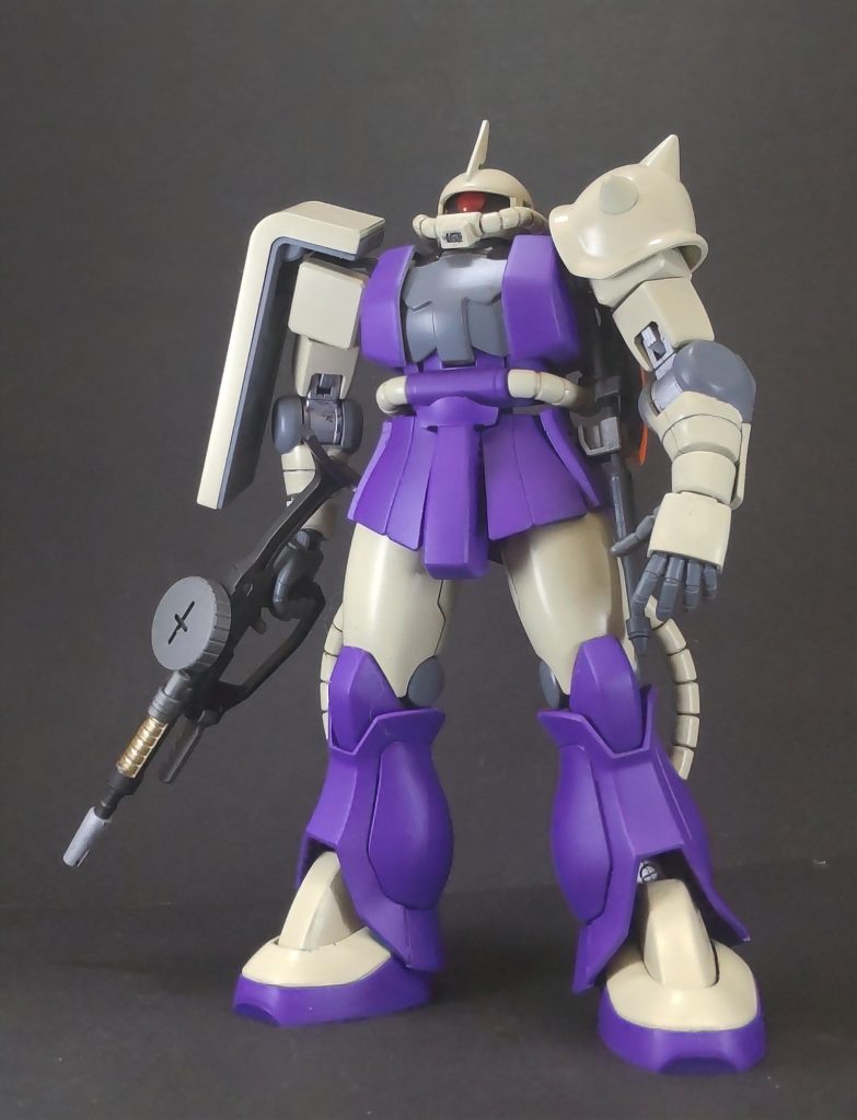 HG ザクⅡ–2枚目/制作者：三代目和菓子屋