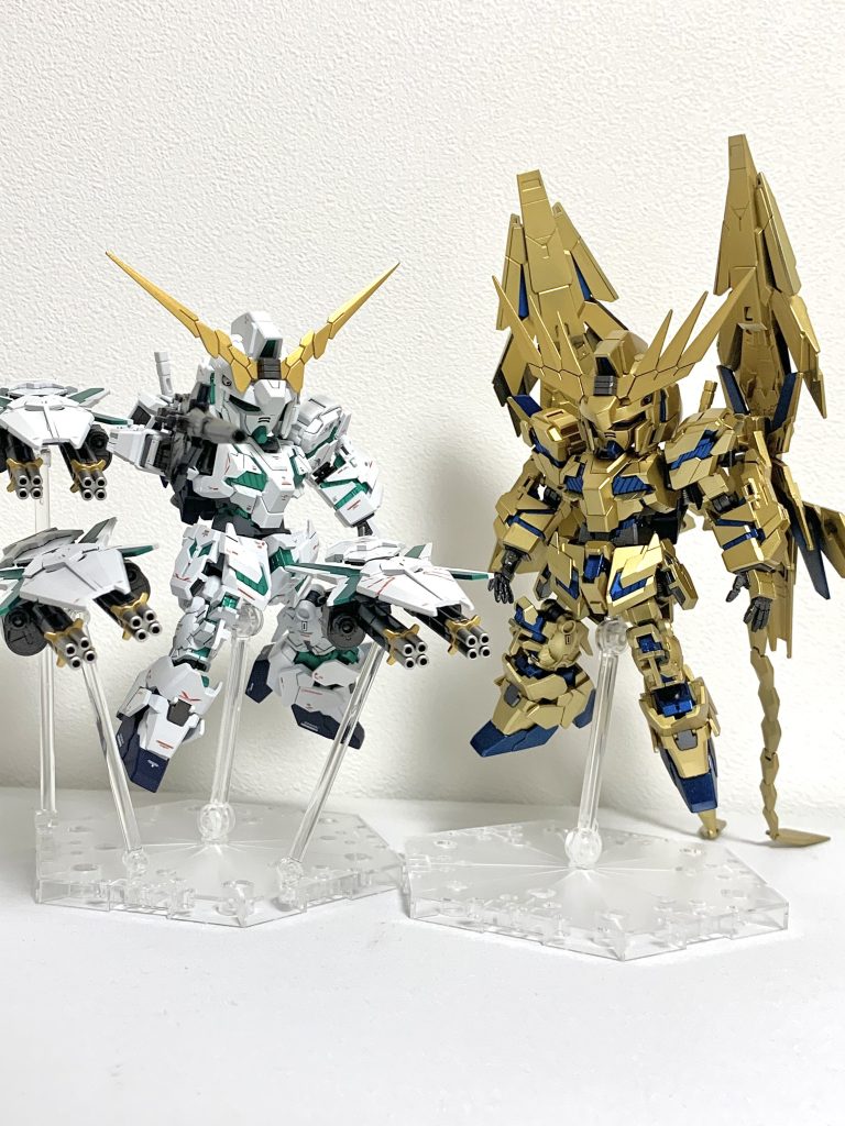 前回作成したフェネクスとツーショットで!次回作はもちろん黒い次男の予定です