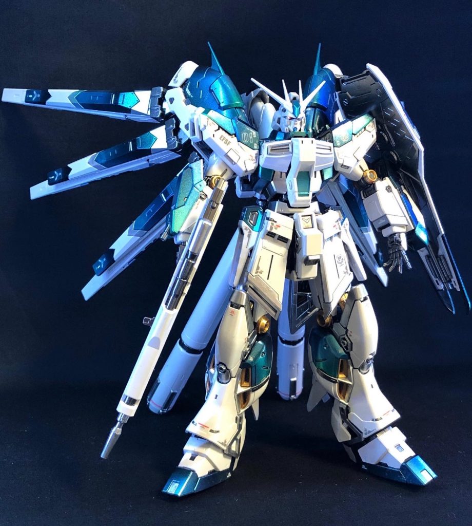 RG Hi-νGUNDAM “Aurora”–2枚目/制作者：Ken