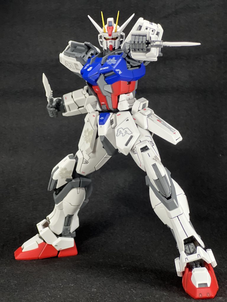 ここまで組めた時は初筋彫りというのもあり感動しました🥹エールストライカーも時間ある時にコツコツと再開します‼️ストライク本体後に制作したキットも少しずつ投稿していきますのでまた見てもらえたら嬉しいです😆その時はまたよろしくお願いします(❁ᴗ͈ˬᴗ͈)⁾⁾⁾