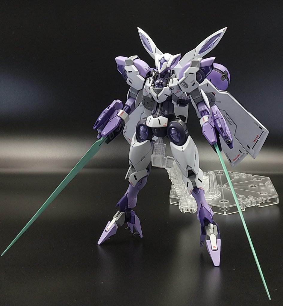 水星の魔女、最後まで楽しく見られました。でも「百合ガンダムって聞いてたら初っ端からめちゃめちゃエグいの始まったぁぁぁ」ってひっくり返ってたPROLOGUEの頃が自分の中での最高潮だったかもしれませんｗ最後まであのエグイ路線で進んだ展開も見てみたかった気もする…。