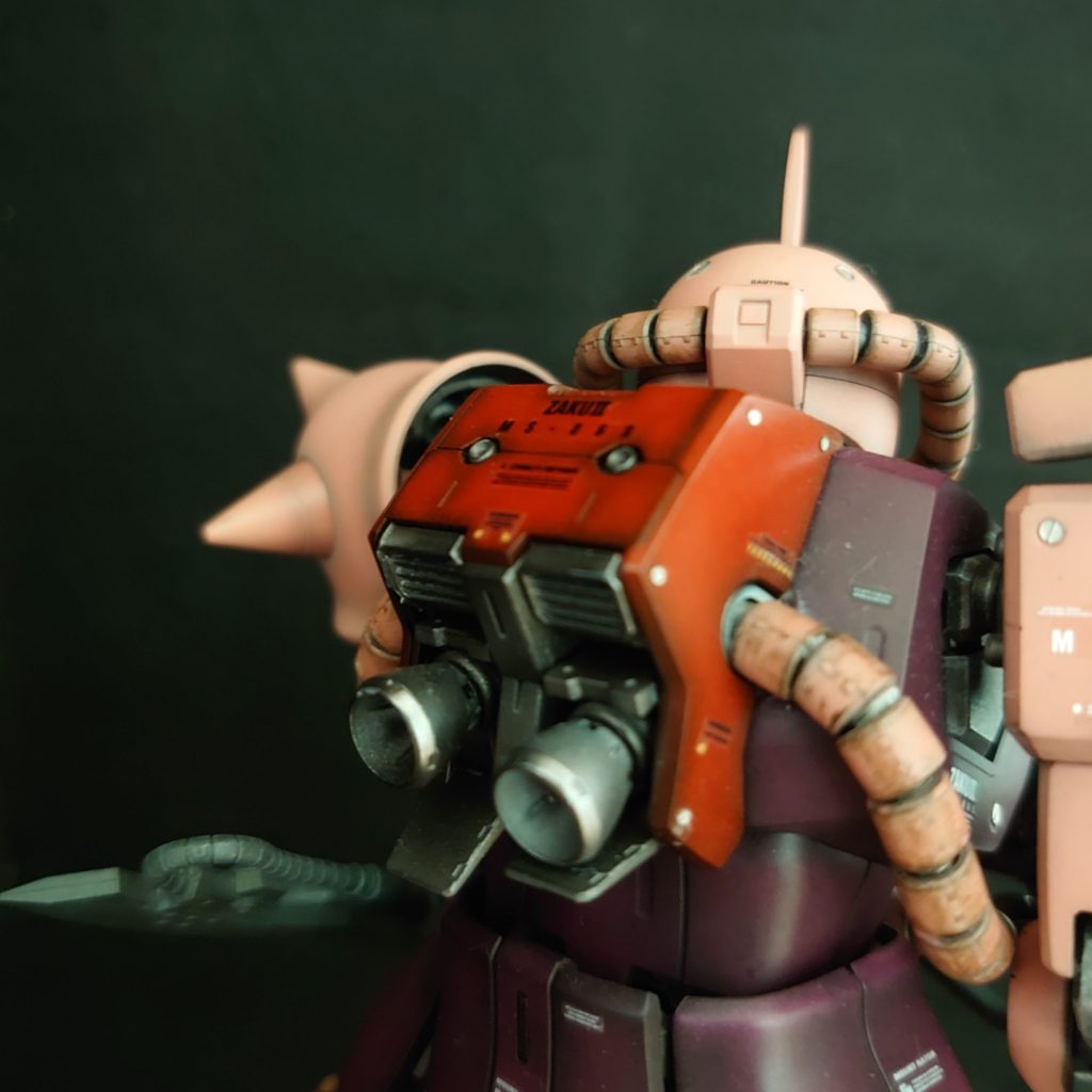 MG シャア専用ザクⅡ Ver.2.0 黒立ち上げ塗装–5枚目/制作者：plamorumo
