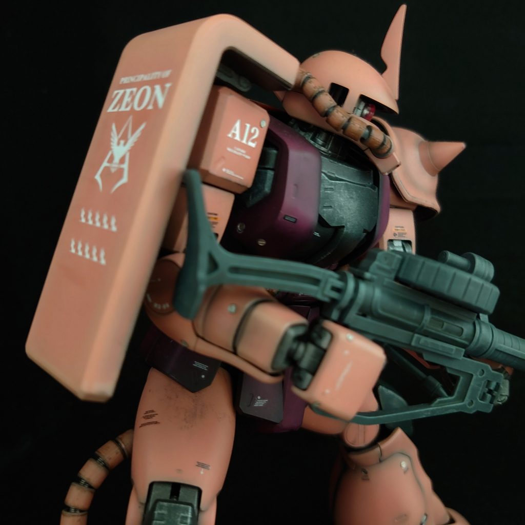 MG シャア専用ザクⅡ Ver.2.0 黒立ち上げ塗装–4枚目/制作者：plamorumo