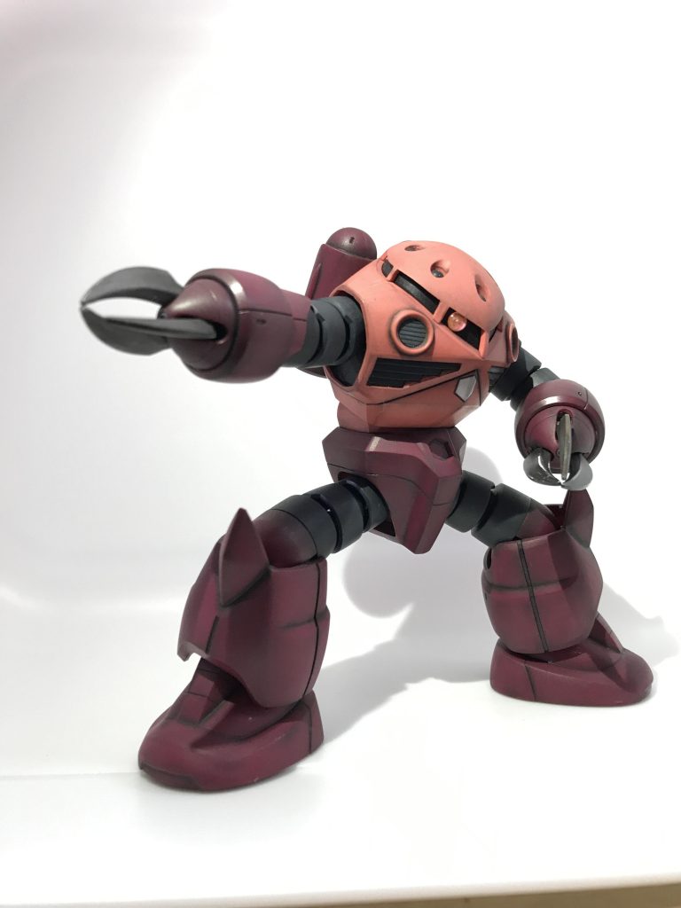 武器がないからポーズもワンパターン