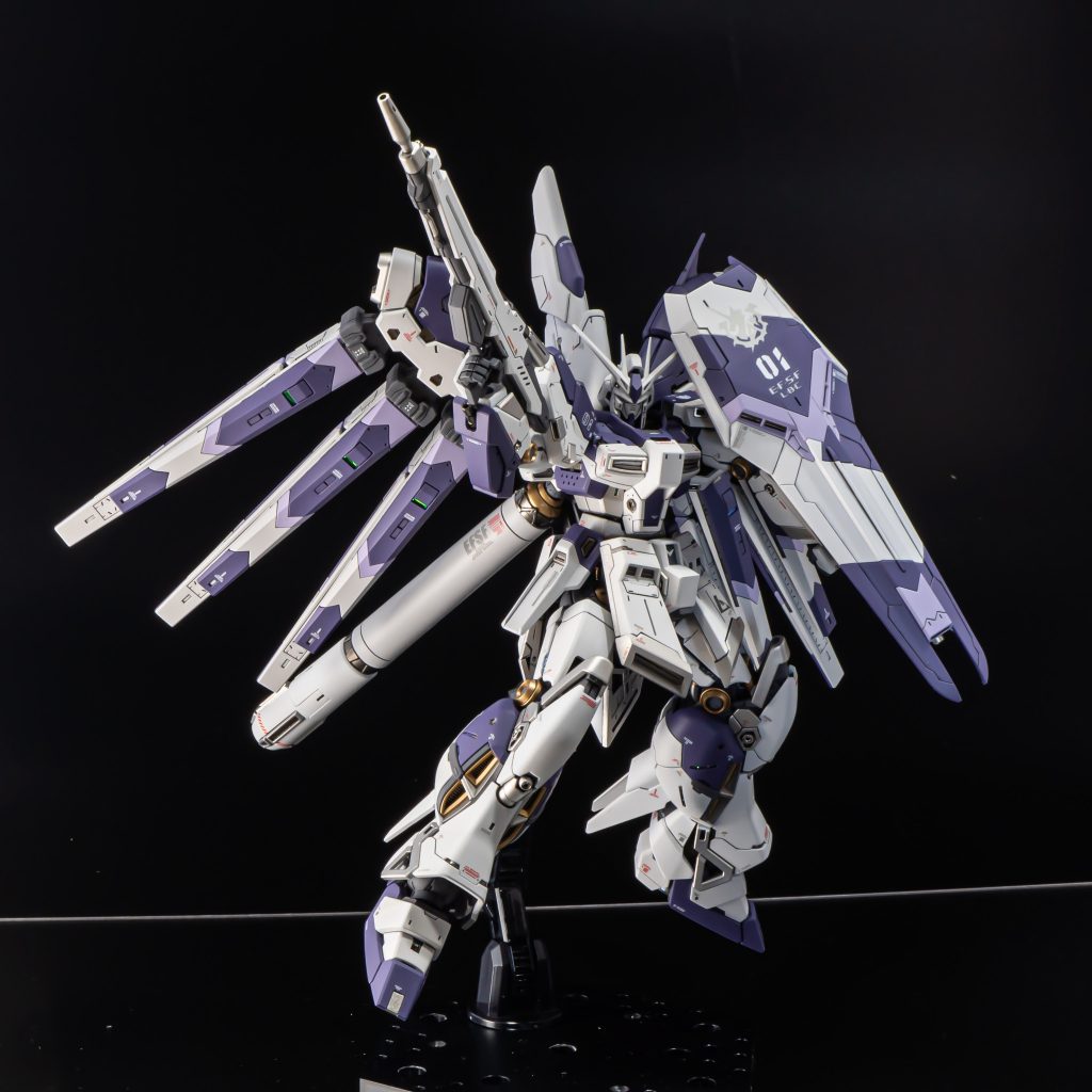 Hi-νガンダム＋ハイパーメガバズーカランチャー–4枚目/制作者：エヌヌ