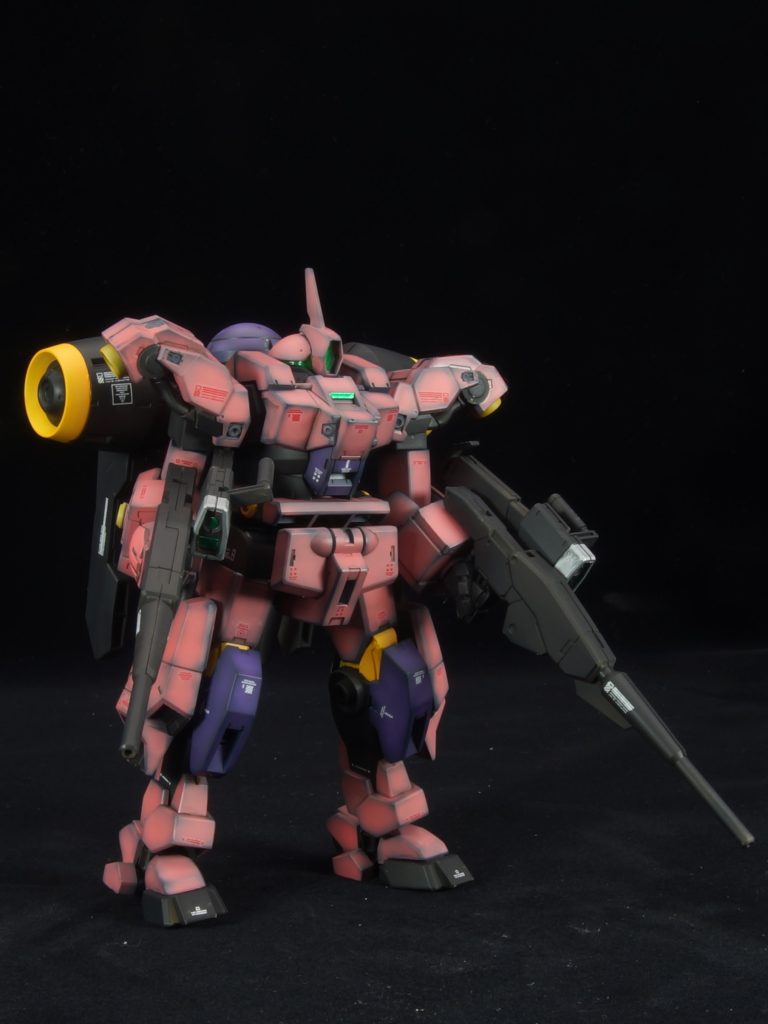 本当は人革連のエンブレムを貼りたかったです、、、。立川のイエローサブマリンのコンテストに出ておりますのでお近くの方いらっしゃいましたらぜひお立ち寄りください。