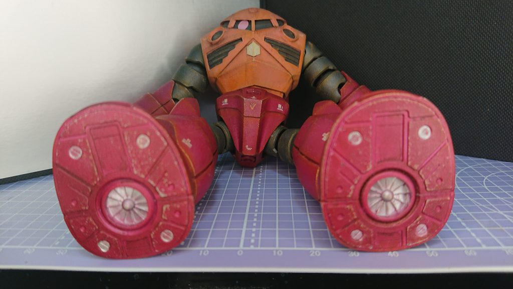 そして足。ちょっと手抜き気味。