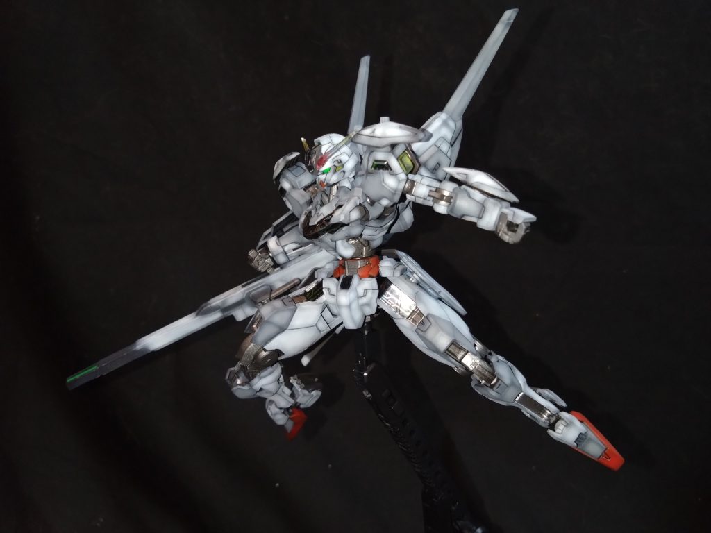 バリアブルロッドライフルはブースターユニットを切り取り、ロングレンジライフルに変更してます