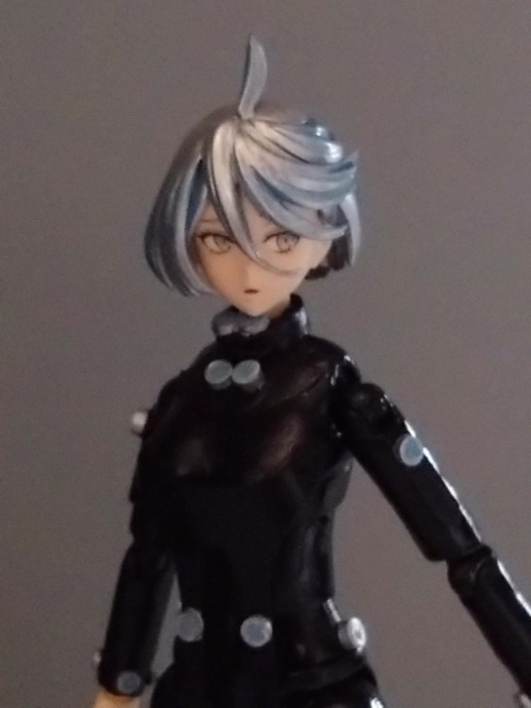 みおりねさんの不安げな表情です。戦闘時はイケイケの顔になってます。