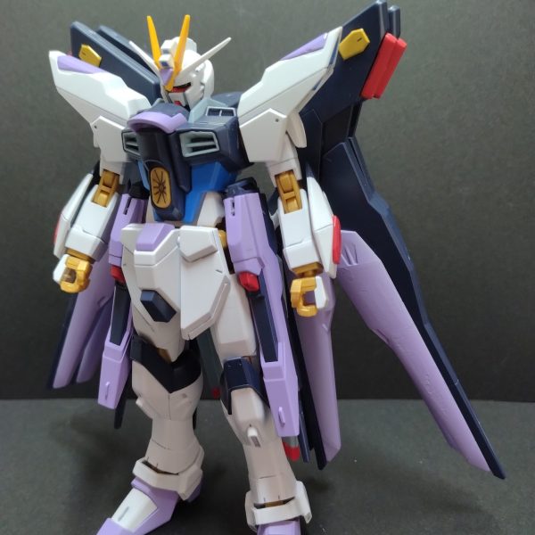 ムウ・ラ・フラガ専用ストライクフリーダムガンダム