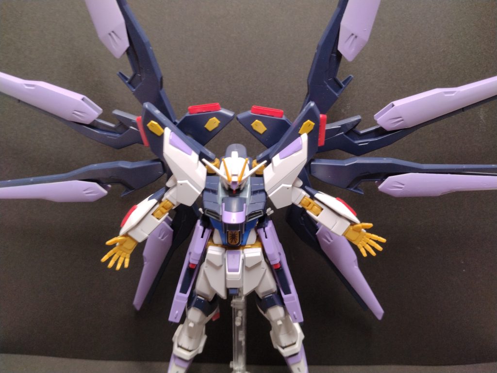 さらに追加した設定として、機動兵装ウィングのドラグーンをずらすことで、アストレイゴールドフレーム天ミナの「マガノイクタチ」と同じ電力吸収機能が使えるようになってます普通に考えたらヤバい機能ですよねこれ…