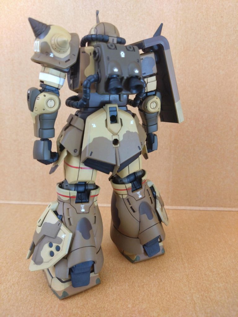 ランドセルにLED用のボタン電池スイッチを組込むのが1番苦労しました。ギリギリまで削ってやっと入りました(T_T)