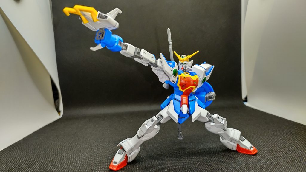 ドラゴンハング。このドラゴンハングの機構が本キットの見せ場ですね。アルトロン出たらどうなるんでしょう？両腕だと可動がキツいでしょうし、差し替えになるのかな？