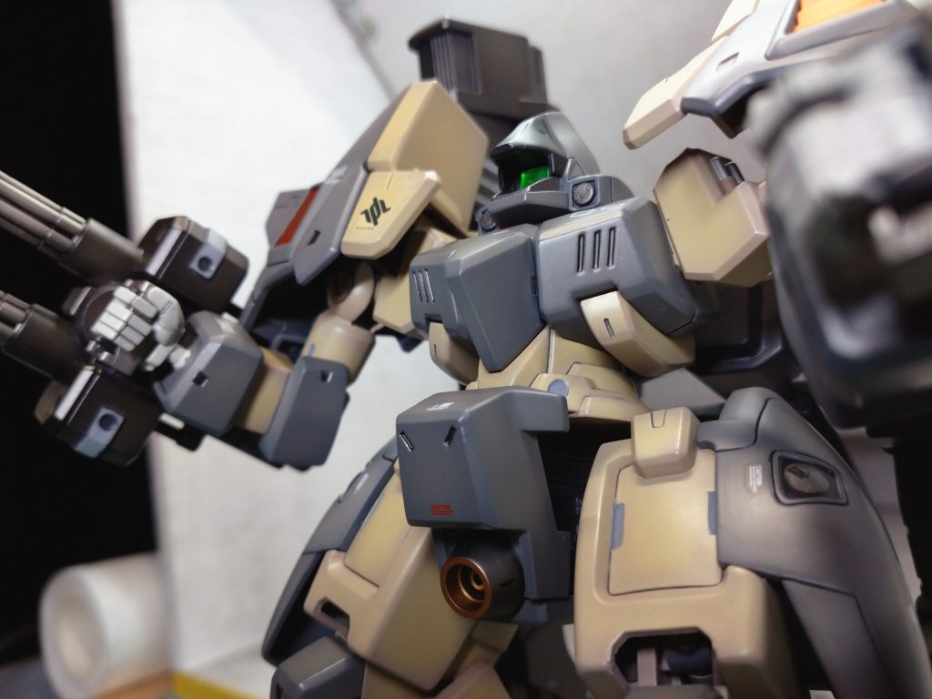 構える武器ごとに複数並べたいですねぇ。MGとはいいませんが新しくHGで出してくれないかなぁ