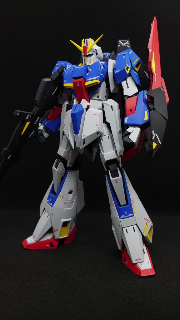 全塗装したけど成形色仕上げで良かったんじゃね？と 思ってしまう・・・