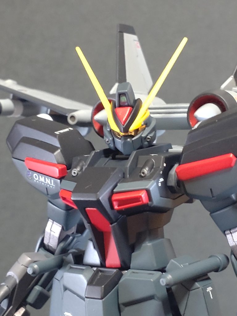 バイザー部はラピーテープを貼ってみました!