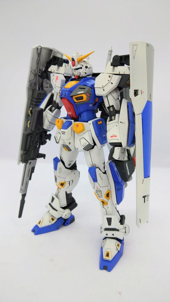 Tはユニット数はシンプルながら、シルエットに大きく影響しつつ、まとまりあるデザインでカッコいいですね。