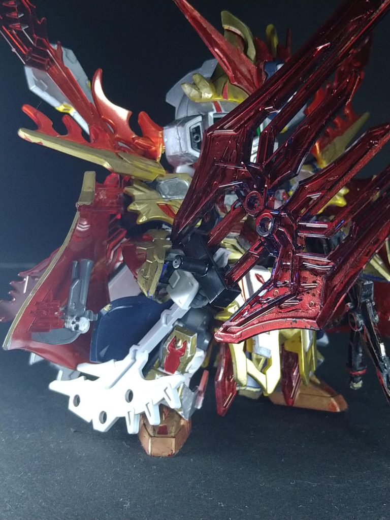 X0フルクロスらしく肩装甲に銃を装備出来るようにアルセーヌガンダムエックスのマントを装備