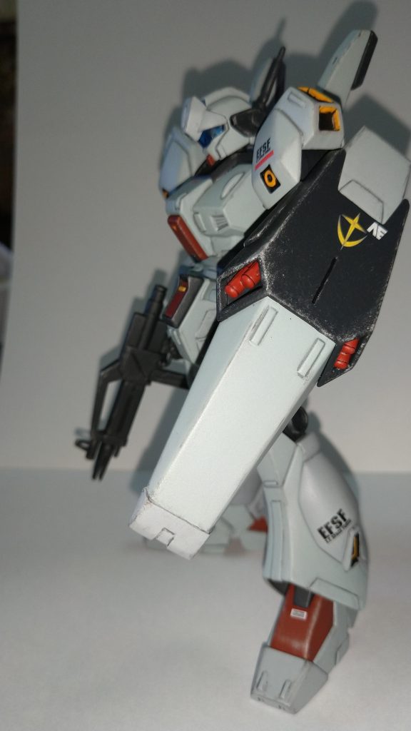 シールド、暗い色は鋳造表現したつもりです。