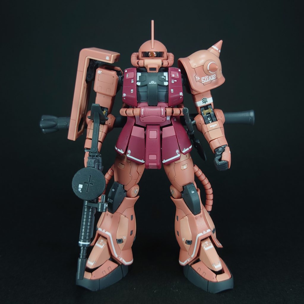 RGのザクは、癖が強いけど、デザインは、好きなんですよね(笑)