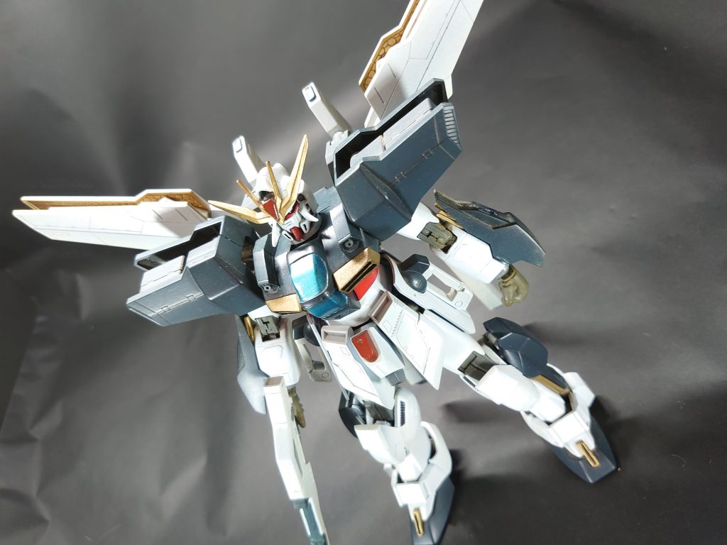 プラ版加工 に パテ盛り 全塗装です。