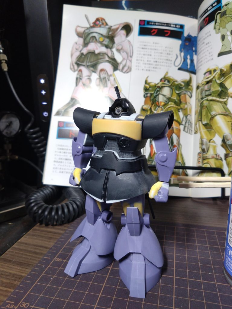 大河原先生の作画を参考にプラ版で工作。