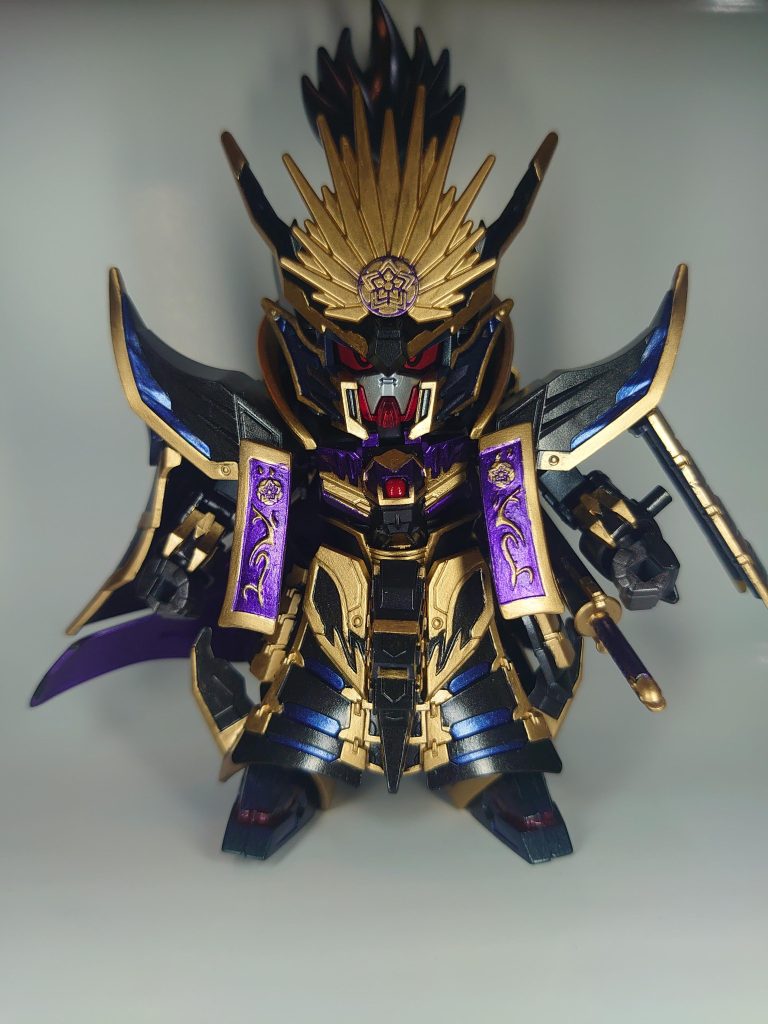 何だかんだで細かい所を塗るのは大変！ハヅキなルーペがはずせません！