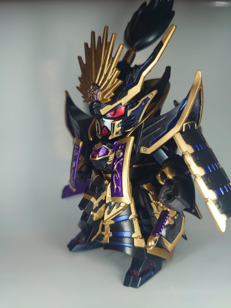 色はいつものメタルダーイスキーです！胴体のメタルブラック、メタルパープル頭部はメタルダークブルーとメタルブラックで調色