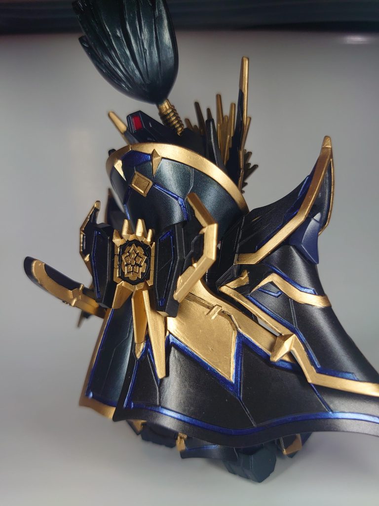 ちょんまげの裏の肉抜きは埋めましたが、塗り始めていたので雑なまま終わらせてます腕や足の肉抜きは見えないから放置です