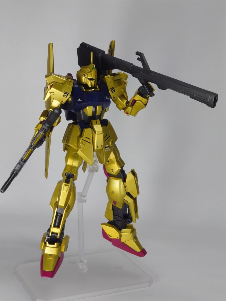 実際にメインで塗ってみると、説明書の写真と近い感じの仕上がりになりました。結構いい感じの色合いなんじゃないかと個人的には思います。