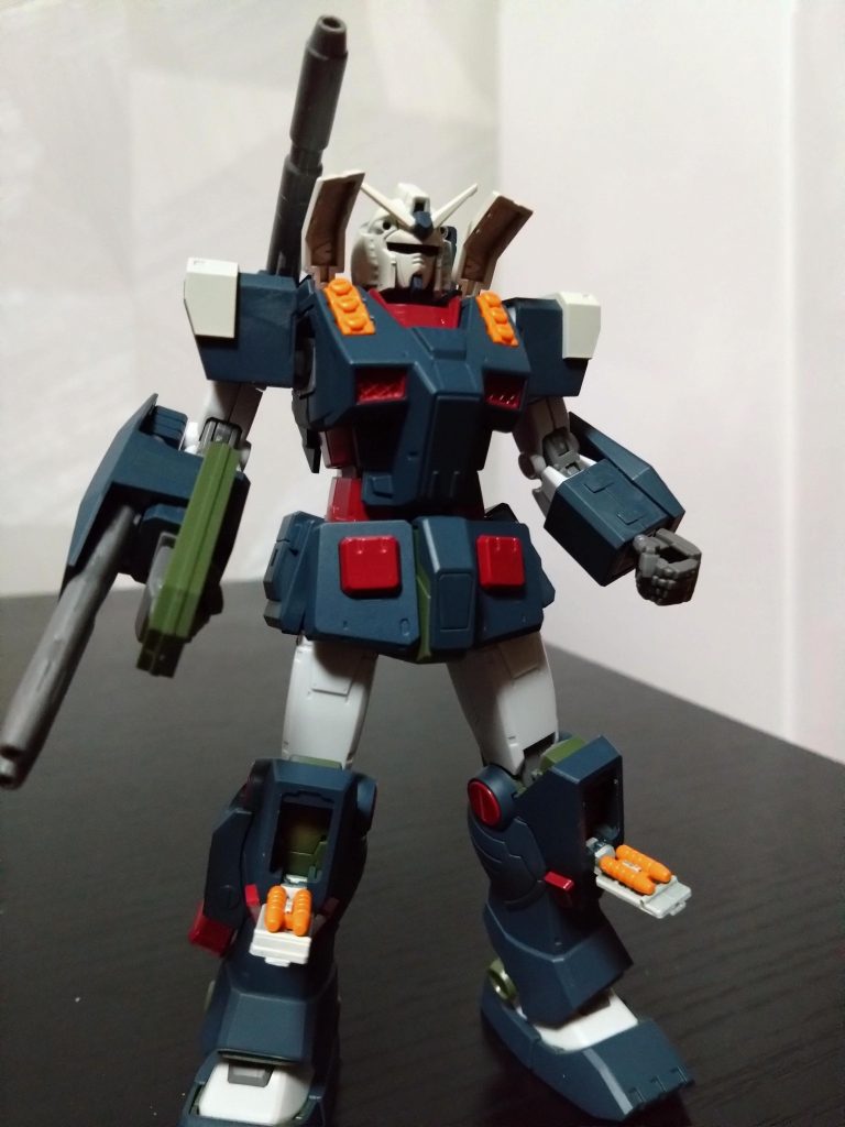 デカールなし。ミサイル塗って無かった。