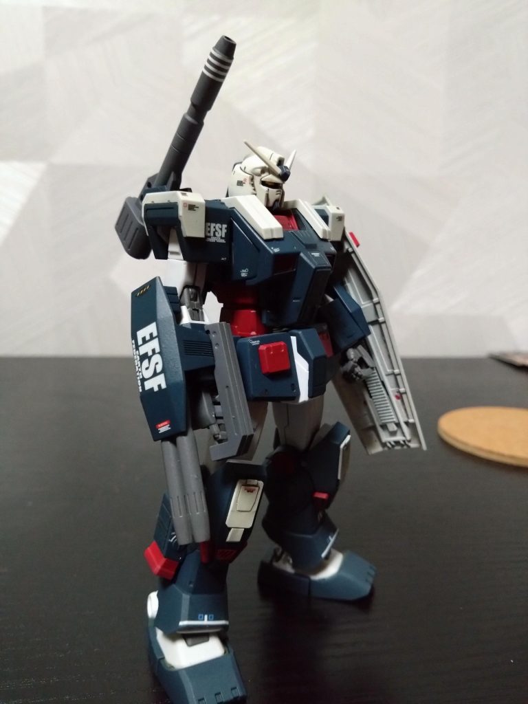 フルアーマーガンダム–4枚目/制作者：中村シュウスイ