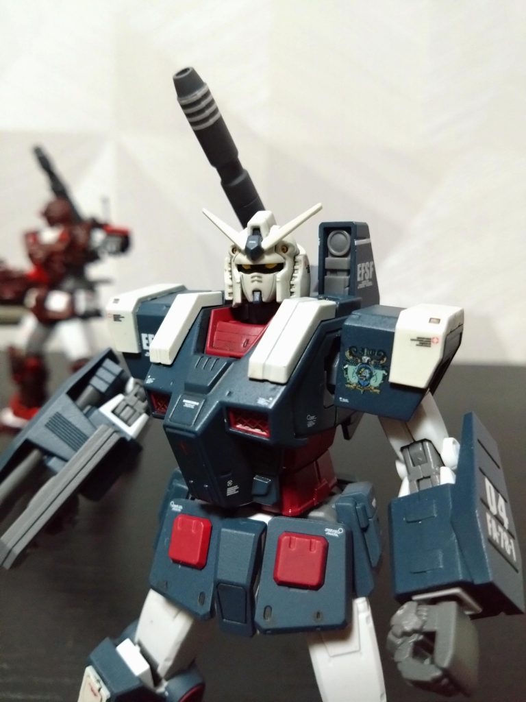 フルアーマーガンダム–9枚目/制作者：中村シュウスイ