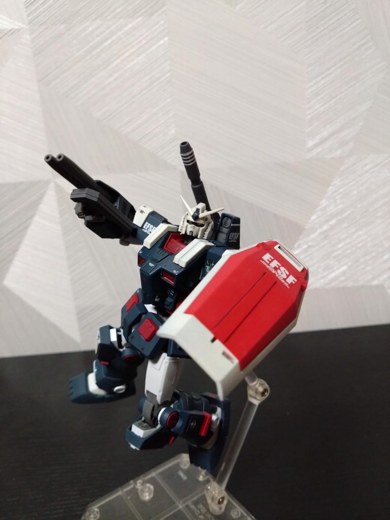 フルアーマーガンダム–6枚目/制作者：中村シュウスイ