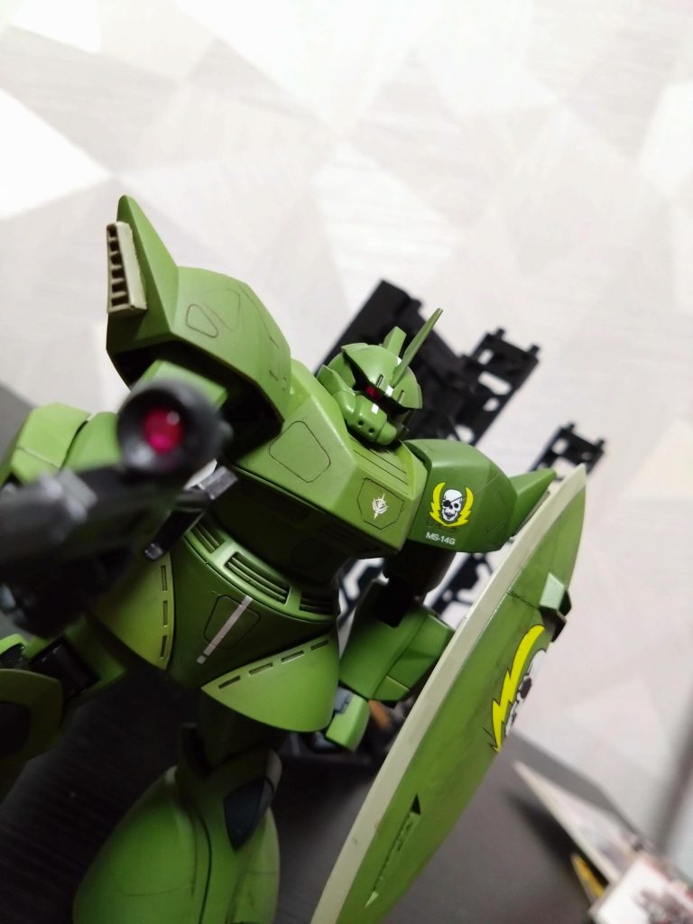 この戦争はザビ家の独裁を許した時、敗北しているんだよ。