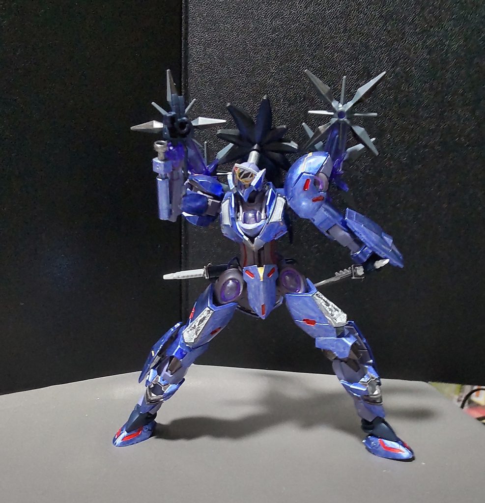 今回のは本当にシンプルな改造で作ってみましたが、思ってた以上に良いのができて、自作の水星系作品の中でも上位に入るくらいです。ミカエリスは未だに売れ残っていますが、改造ガンプラを作る際には非常に扱いやすいので、シュバルゼッテやキャリバーンが買えなかった代わりに是非とも購入してやってくださいな。(買えなかった人がここにいるぜ!)今度はミカエリス侍でも作ってみようかな。