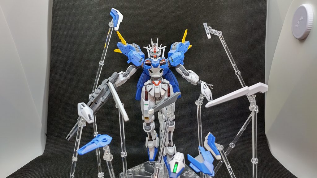 ビットステイヴ展開。何か、物語終盤はずっとこの状態だった印象があります。