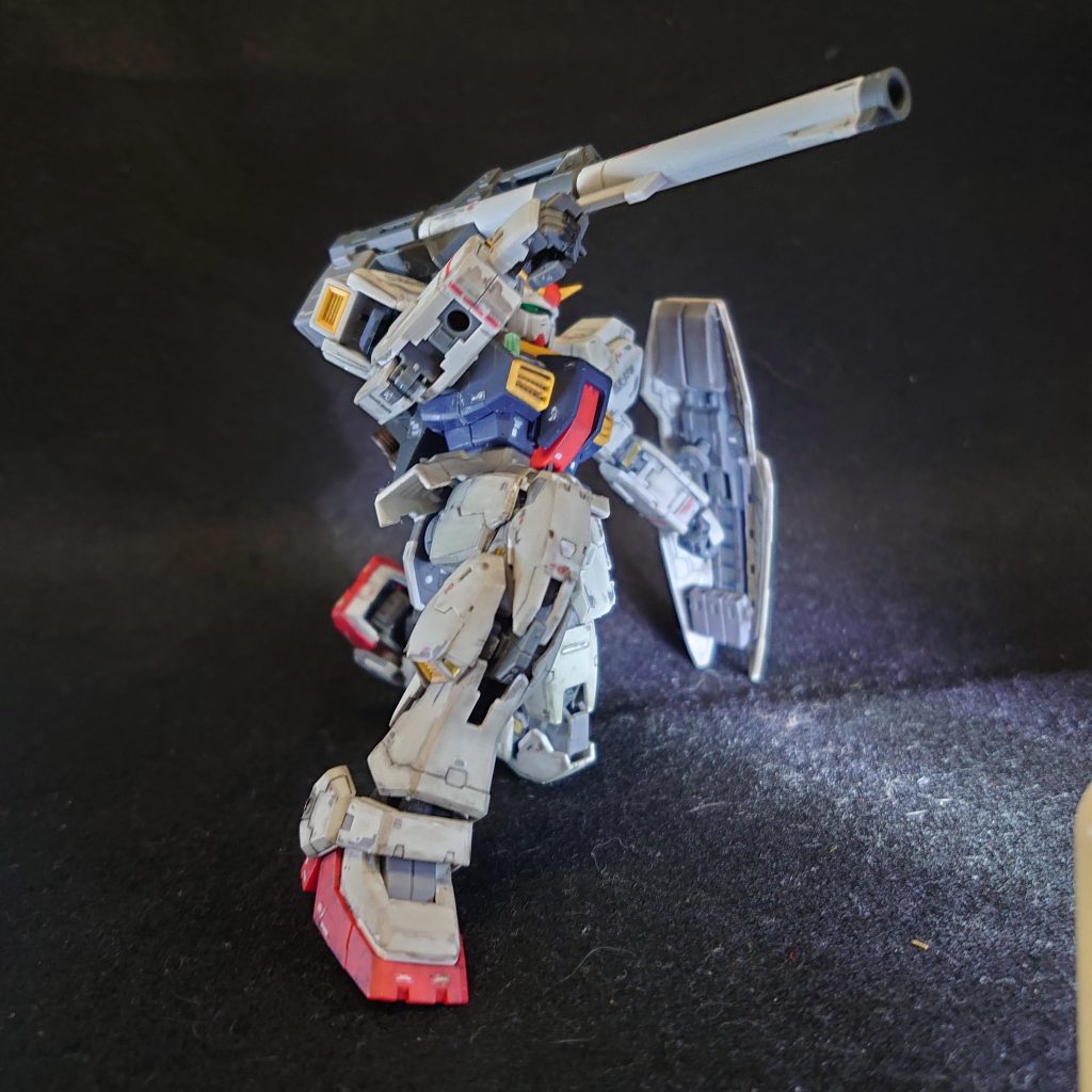 RG ガンダムMkⅡ–3枚目/制作者：MSM-04